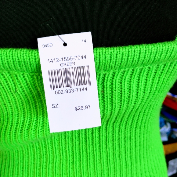 NWT Almost & Famous Green Knitted Dress - Picture 15 of 16